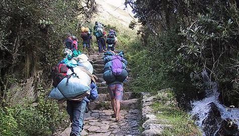 Porteadores del Camino Inca